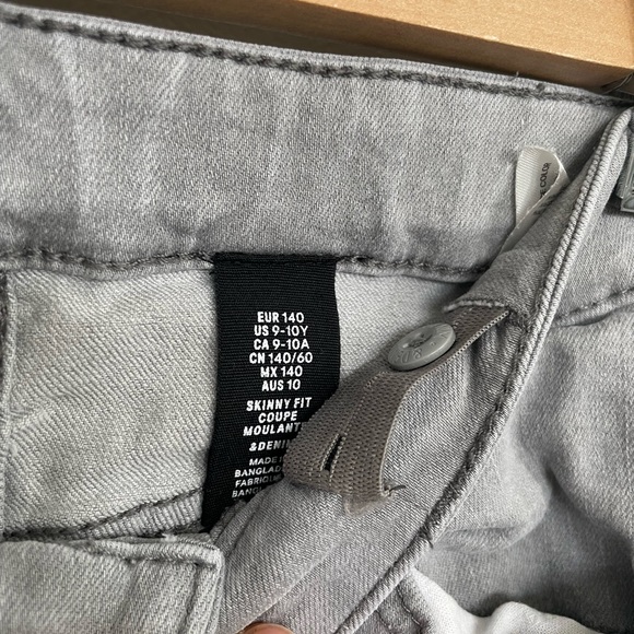 Boys grey jeans - Picture 3 of 3